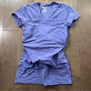 Vija Design Baby Wearing Shirt